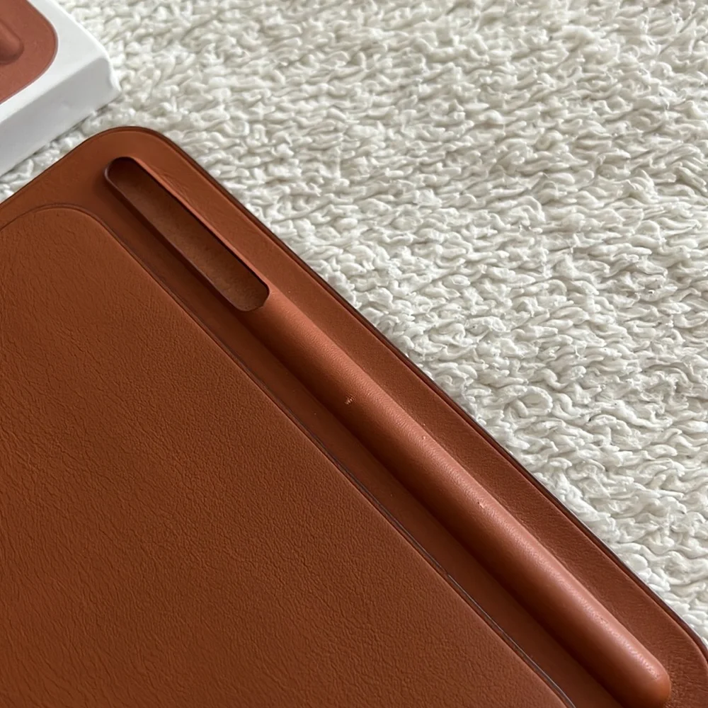 10.5” iPad Pro leather Sleeve in Saddle Brown